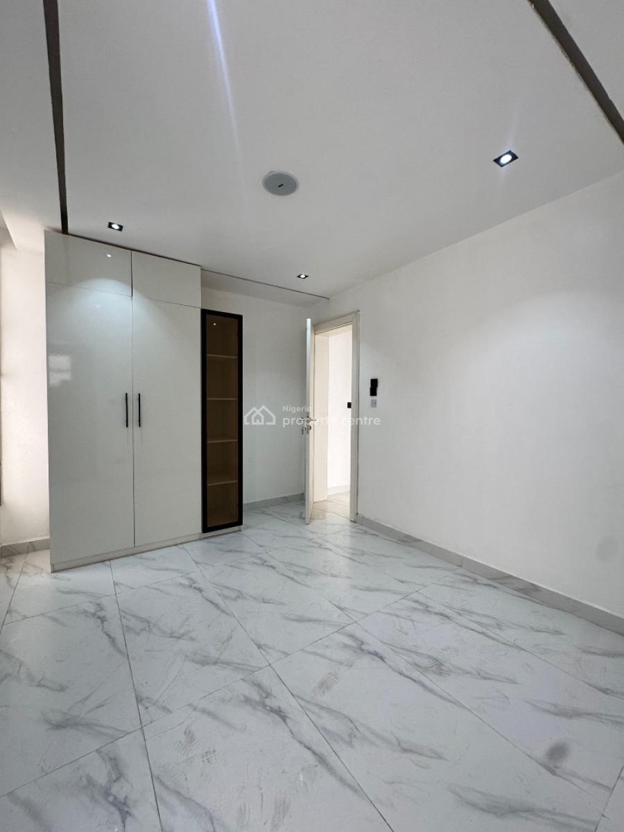 Rare Investment Opportunity for Airbnb, 2 Bedroom in Lekki Phase 1, Amazing Fully Serviced 2 Bedroom Apartment with Swimming Pool, Lekki Phase 1, Lekki, Lagos, Flat / Apartment for Sale