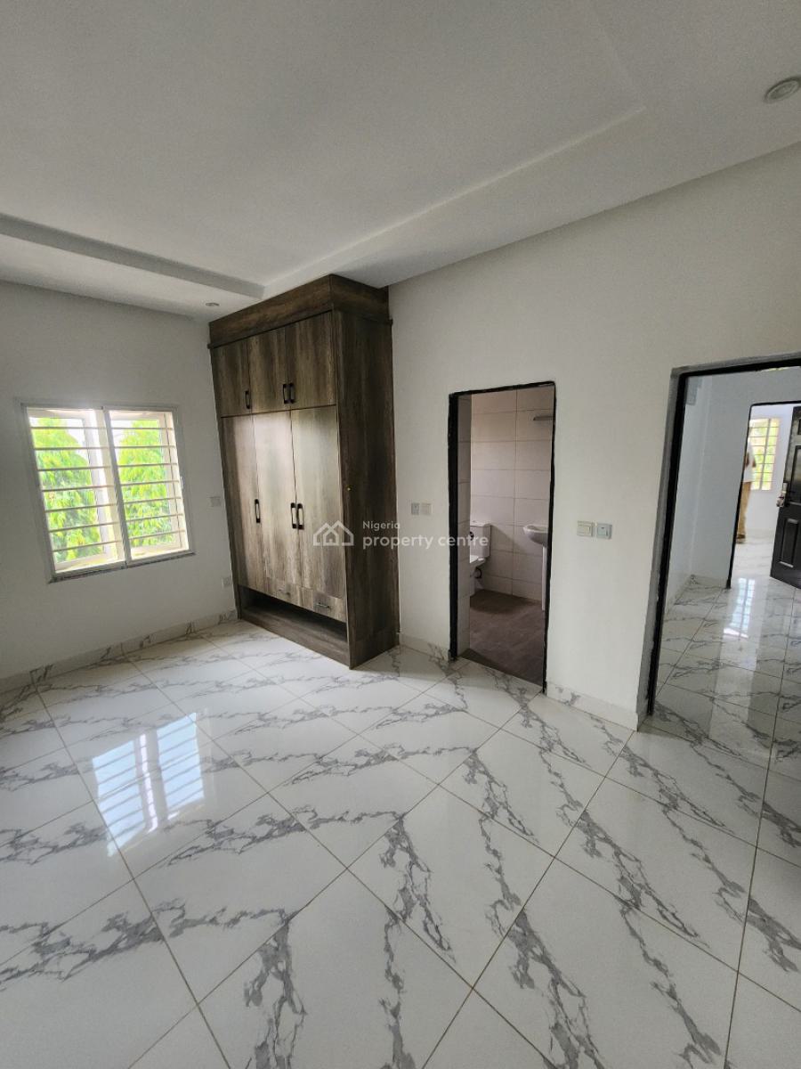 Luxury Two Bedroom Block of Flat, News Engineering Dawaki, Dawaki, Gwarinpa, Abuja, Flat / Apartment for Rent