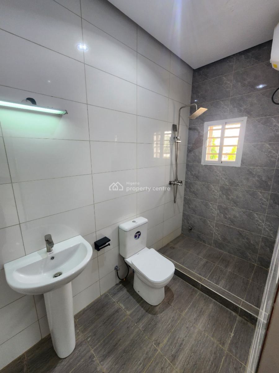 Luxury Two Bedroom Block of Flat, News Engineering Dawaki, Dawaki, Gwarinpa, Abuja, Flat / Apartment for Rent