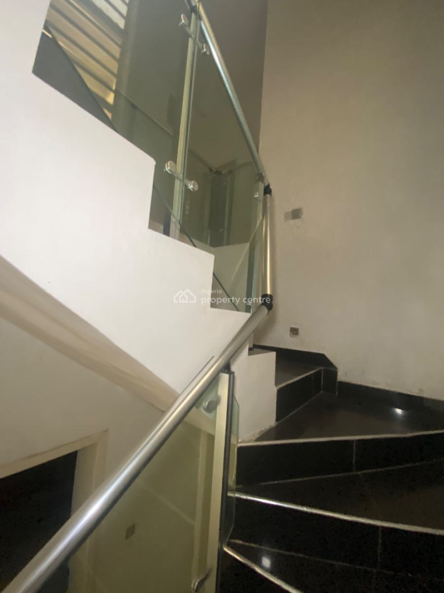 Spacious 4 Bedroom Semi Detached Duplex with Bq, Ajah, Lagos, Semi-detached Duplex for Rent