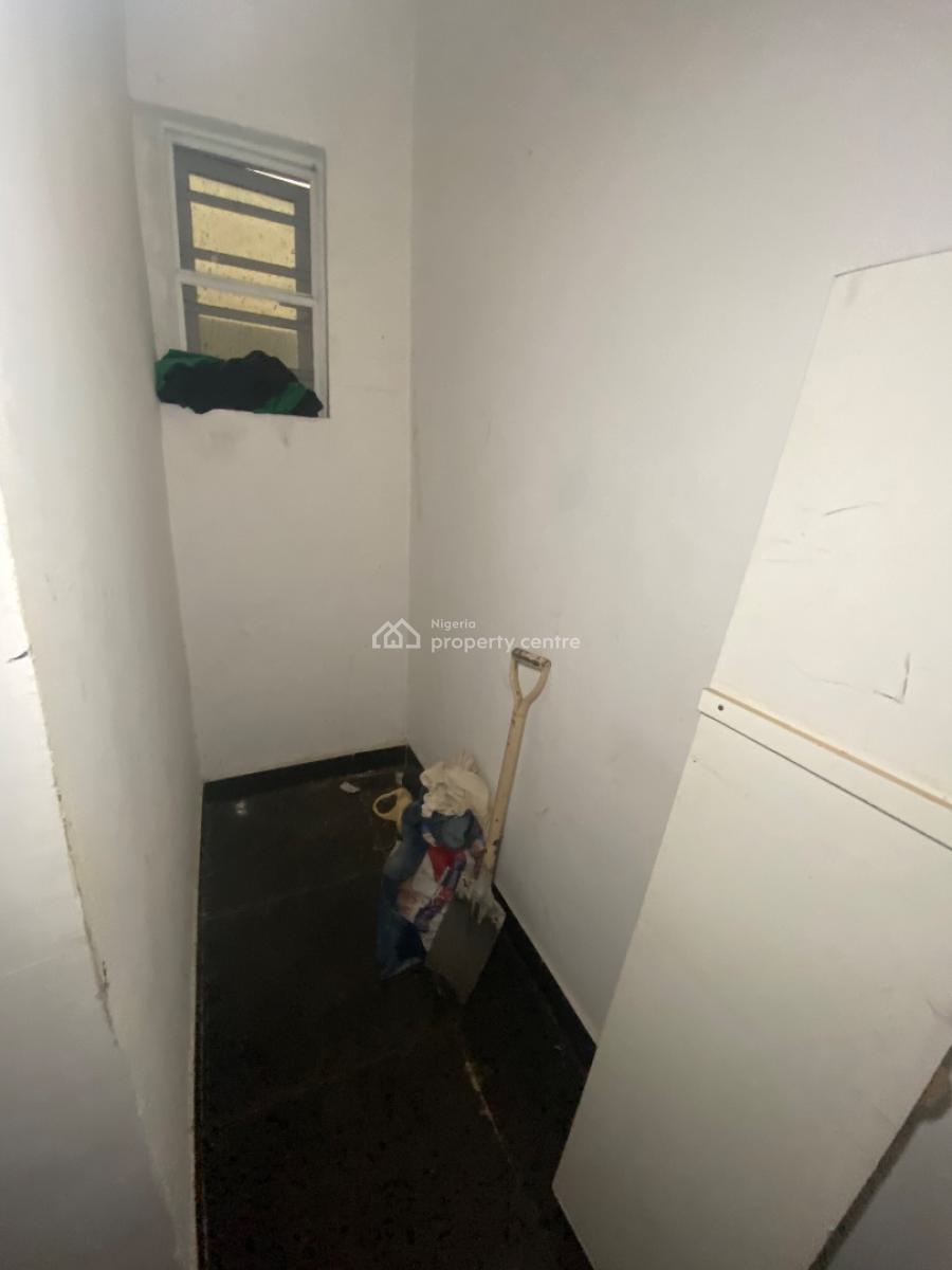 Spacious 4 Bedroom Semi Detached Duplex with Bq, Ajah, Lagos, Semi-detached Duplex for Rent