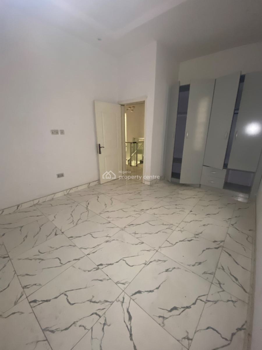 Spacious 4 Bedroom Semi Detached Duplex with Bq, Ajah, Lagos, Semi-detached Duplex for Rent