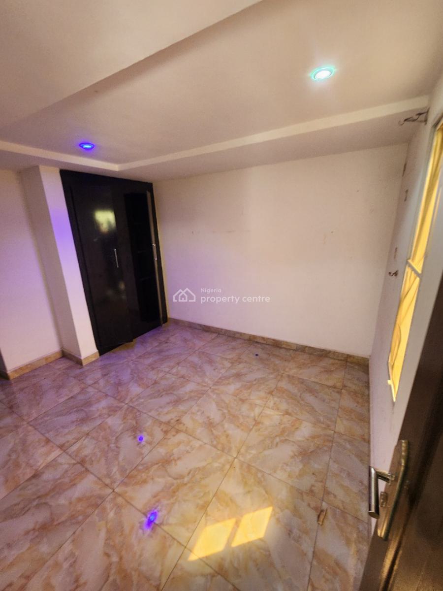 Luxury One Bedroom Block of Flat, News Engineering Dawaki, Dawaki, Gwarinpa, Abuja, Flat / Apartment for Rent