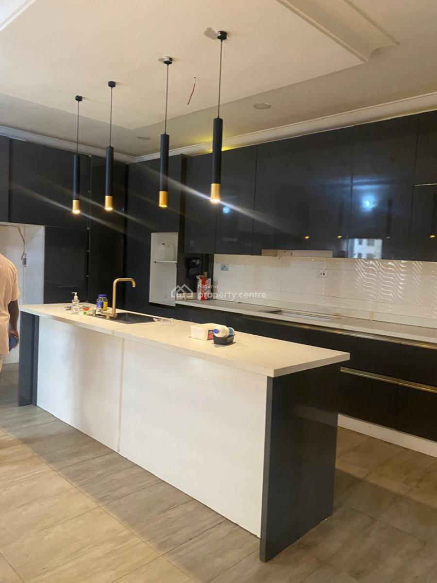 Luxurious 5-bedroom Detached House with Bq in Guzape, Abuja, Guzape District, Abuja, Detached Duplex for Rent