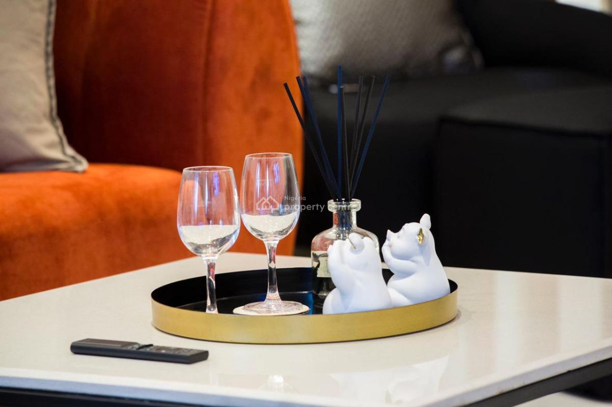 Fully Furnished 3 Bedroom Apartment with Pool Phase 1 Lekki, Off Admiralty Way, Lekki, Lagos, Flat / Apartment for Rent