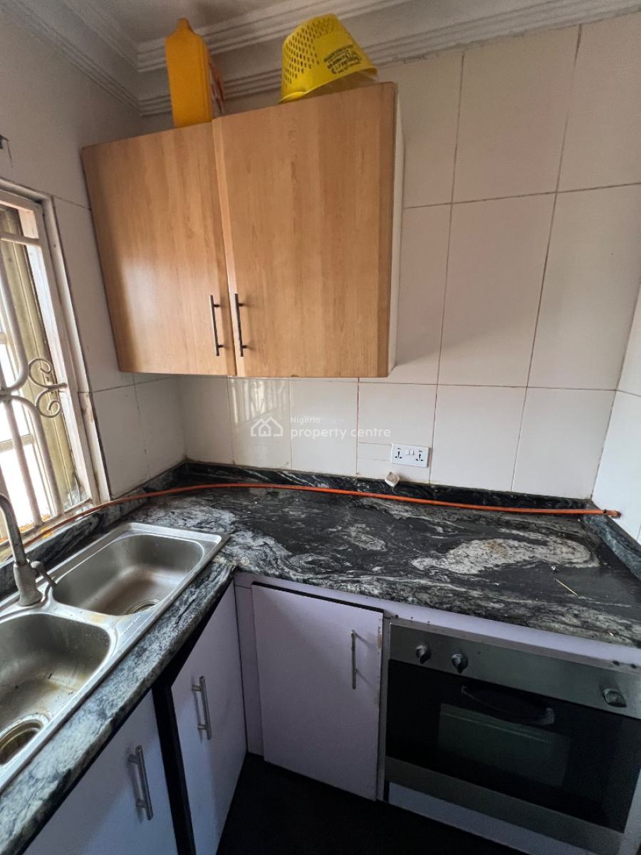 *furnished Pentfloor Room & Parlour at a Non Flood-prone Area of Osapa, Osapa, Lekki, Lagos, Mini Flat (room and Parlour) for Rent