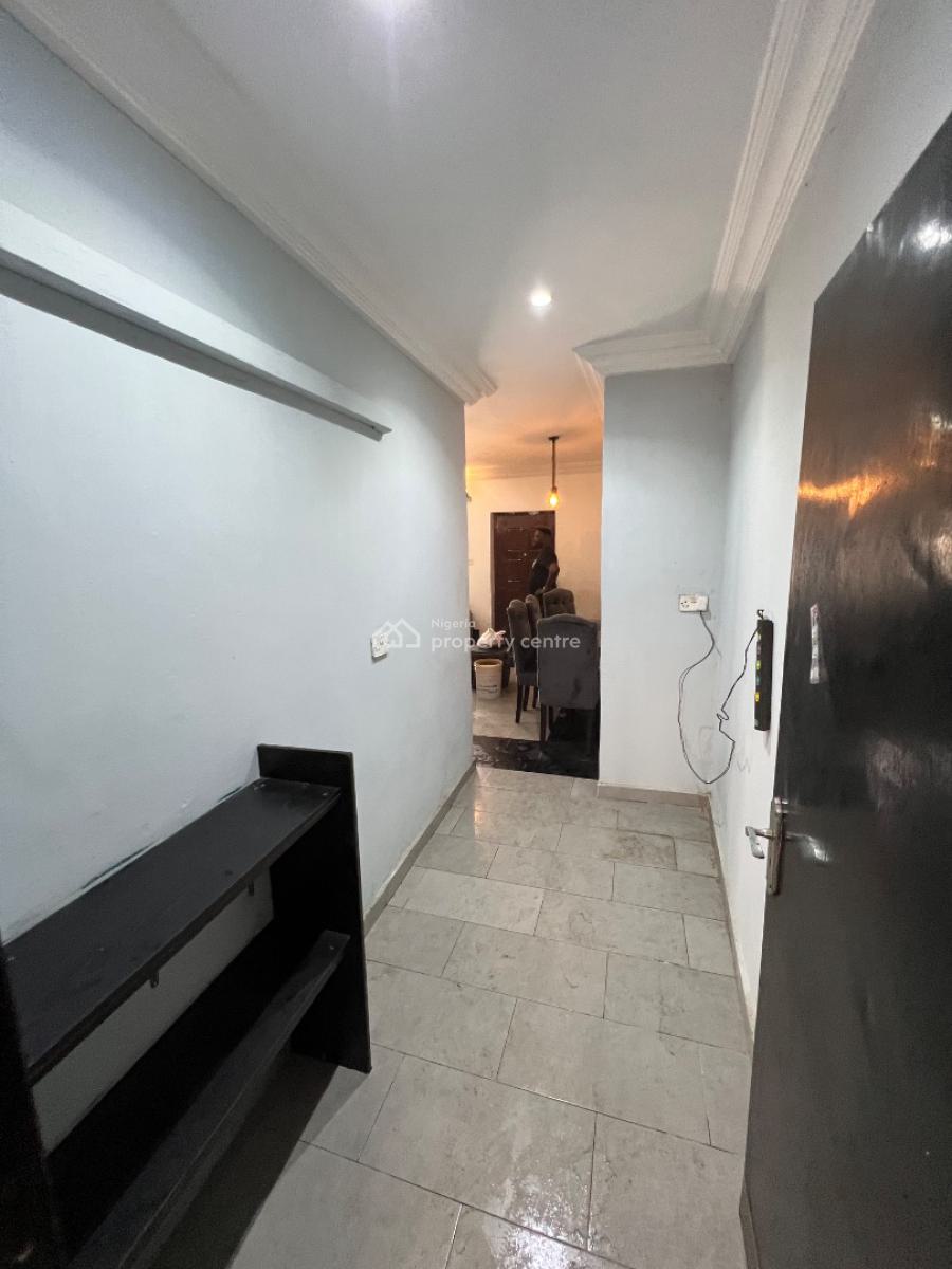 *furnished Pentfloor Room & Parlour at a Non Flood-prone Area of Osapa, Osapa, Lekki, Lagos, Mini Flat (room and Parlour) for Rent