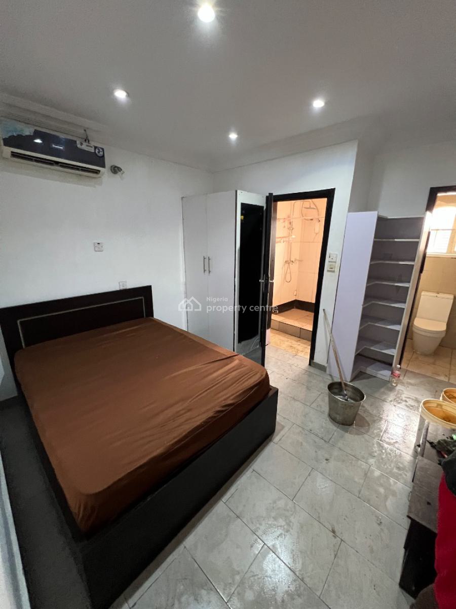 *furnished Pentfloor Room & Parlour at a Non Flood-prone Area of Osapa, Osapa, Lekki, Lagos, Mini Flat (room and Parlour) for Rent