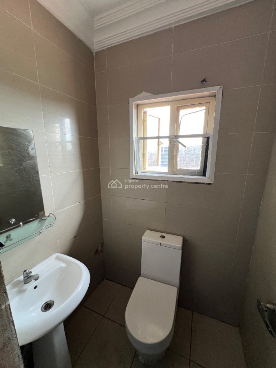 *furnished Pentfloor Room & Parlour at a Non Flood-prone Area of Osapa, Osapa, Lekki, Lagos, Mini Flat (room and Parlour) for Rent