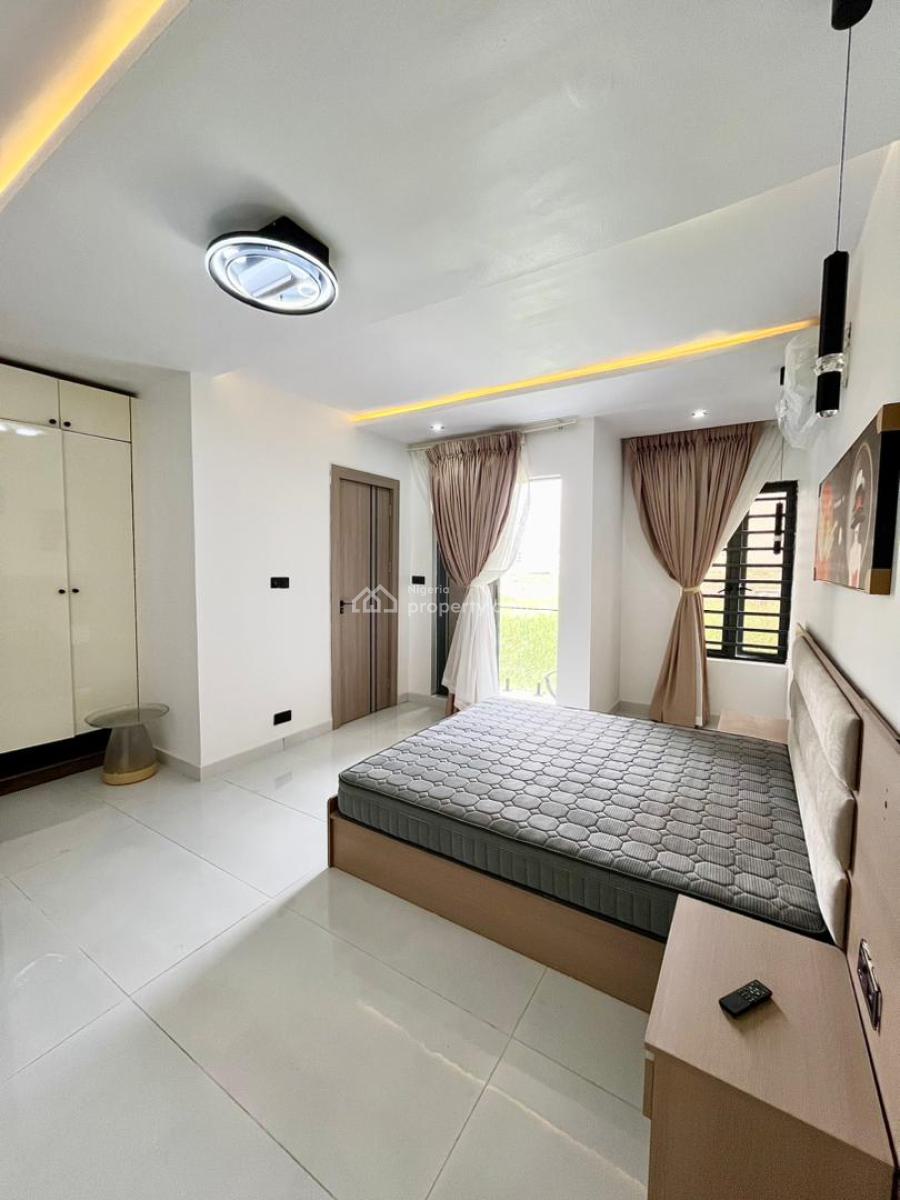 Luxury 1 Bedroom Apartment with Swimming Pool & Gym, Lekki Phase1, Lekki Phase 1, Lekki, Lagos, Mini Flat (room and Parlour) for Sale