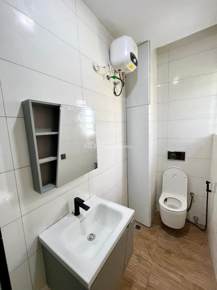 Luxury 1 Bedroom Apartment with Swimming Pool & Gym, Lekki Phase1, Lekki Phase 1, Lekki, Lagos, Mini Flat (room and Parlour) for Sale