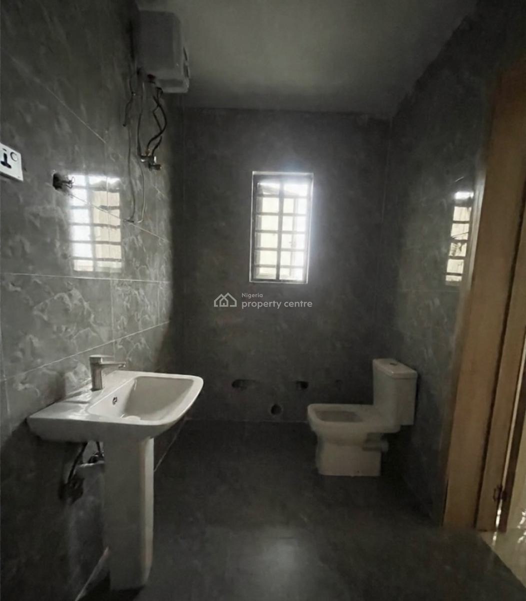 Lovely 3 Bedroom Apartment with Bq, Ajah, Ajah, Lagos, Block of Flats for Sale