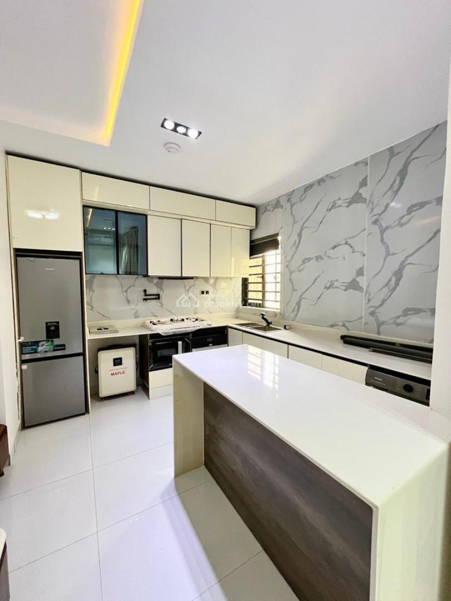 Luxury 2 Bedroom Apartment with Swimming Pool & Gym, Lekki Phase 1, Lekki, Lagos, Flat / Apartment for Sale