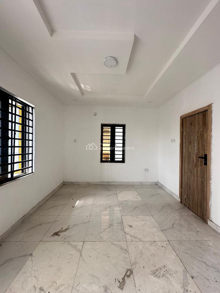 Spacious 3 Bedroom Apartment, Ikate, Lekki, Lagos, Flat / Apartment for Sale