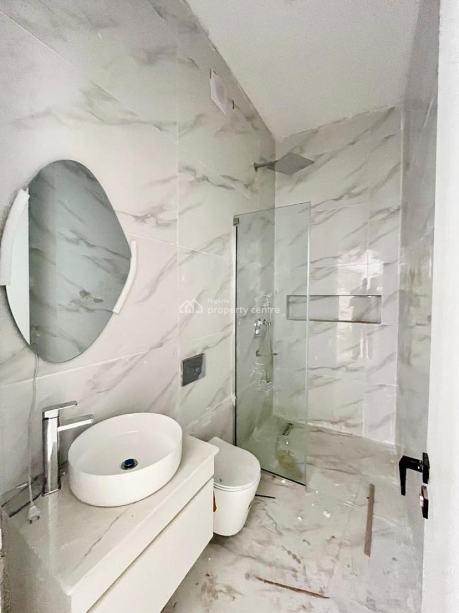 Luxury 1 Bedroom Apartment with Concierge, Swimming Pool & Gym, Lekki Phase 1, Lekki Phase 1, Lekki, Lagos, Mini Flat (room and Parlour) for Sale