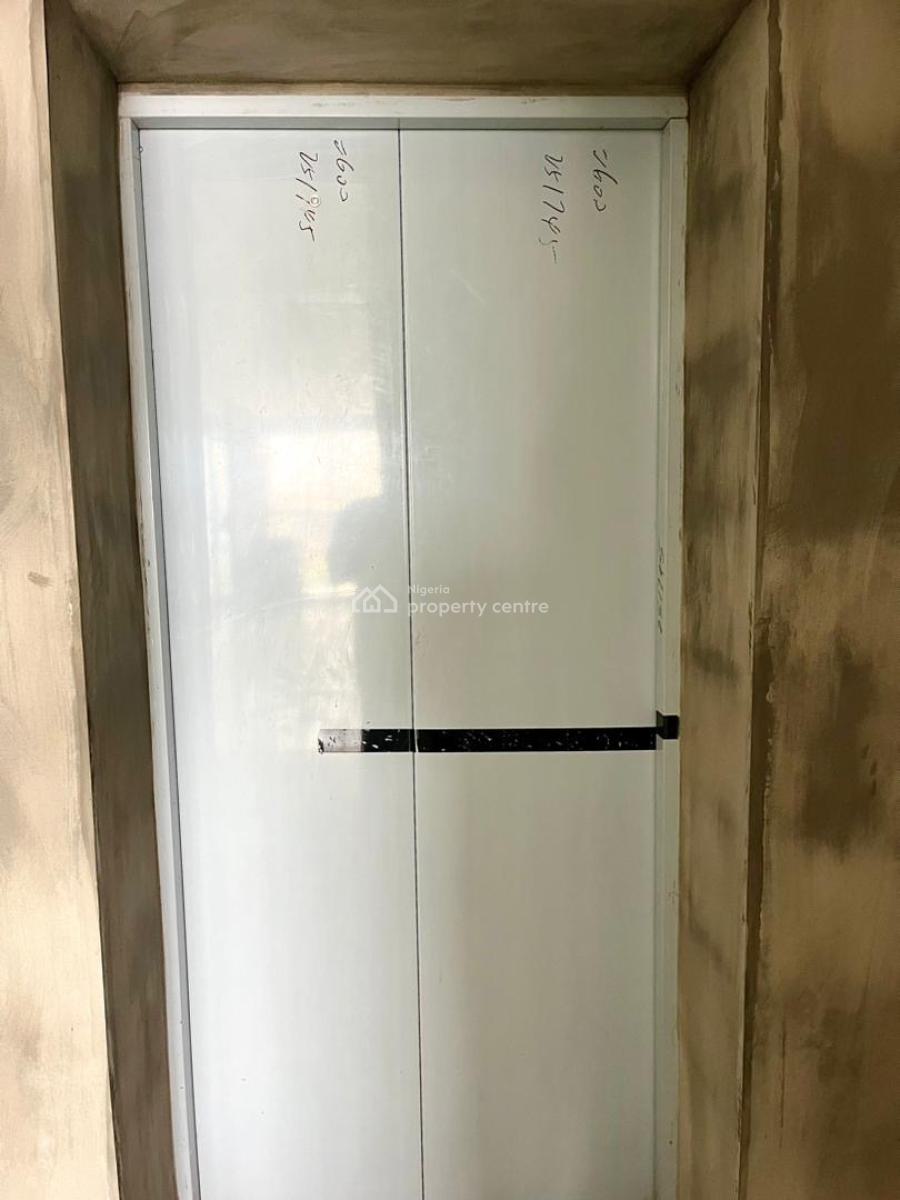 Luxury 1 Bedroom Apartment with Concierge, Swimming Pool & Gym, Lekki Phase 1, Lekki Phase 1, Lekki, Lagos, Mini Flat (room and Parlour) for Sale