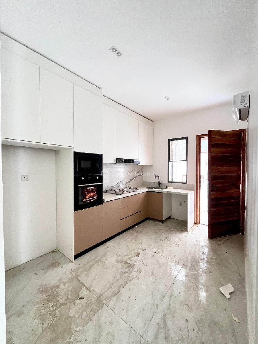 Luxury 2 Bedroom Apartment with Concierge, Swimming Pool & Gym, Phase 1, Lekki Phase 1, Lekki, Lagos, Flat / Apartment for Sale