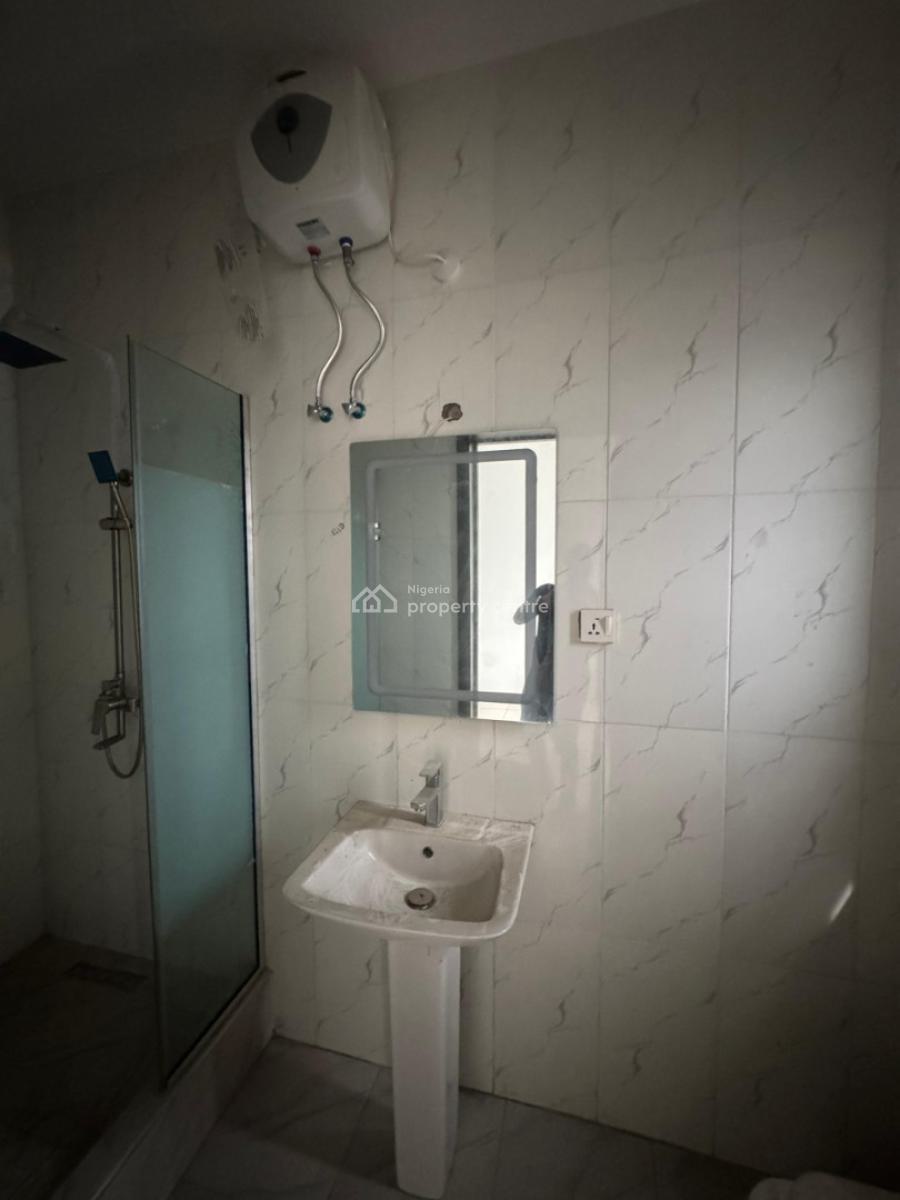 2 Bedroom Apartment, Ologolo, Lekki, Lagos, Flat / Apartment for Rent