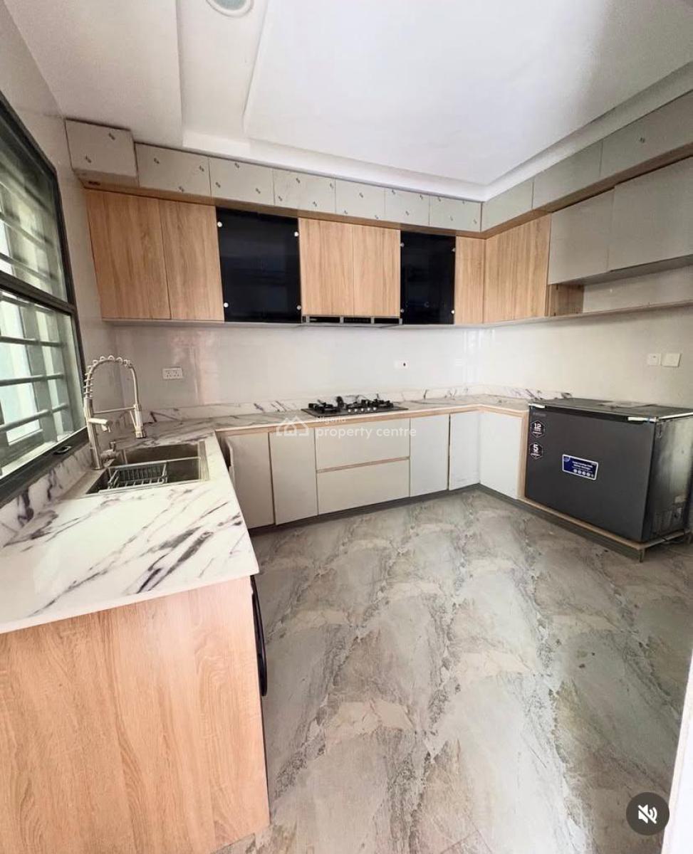 4 Bedroom Terrace House., Platinum Way, Lekki, Lagos, Terraced Duplex for Rent