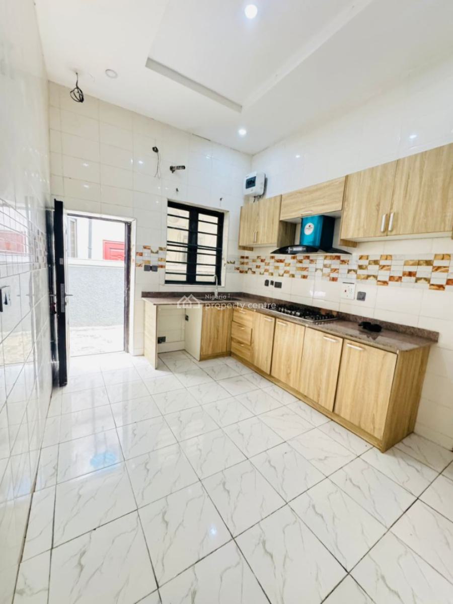 4 Bedrooms Terrace Duplex, Orchid, Lekki, Lagos, Terraced Duplex for Sale
