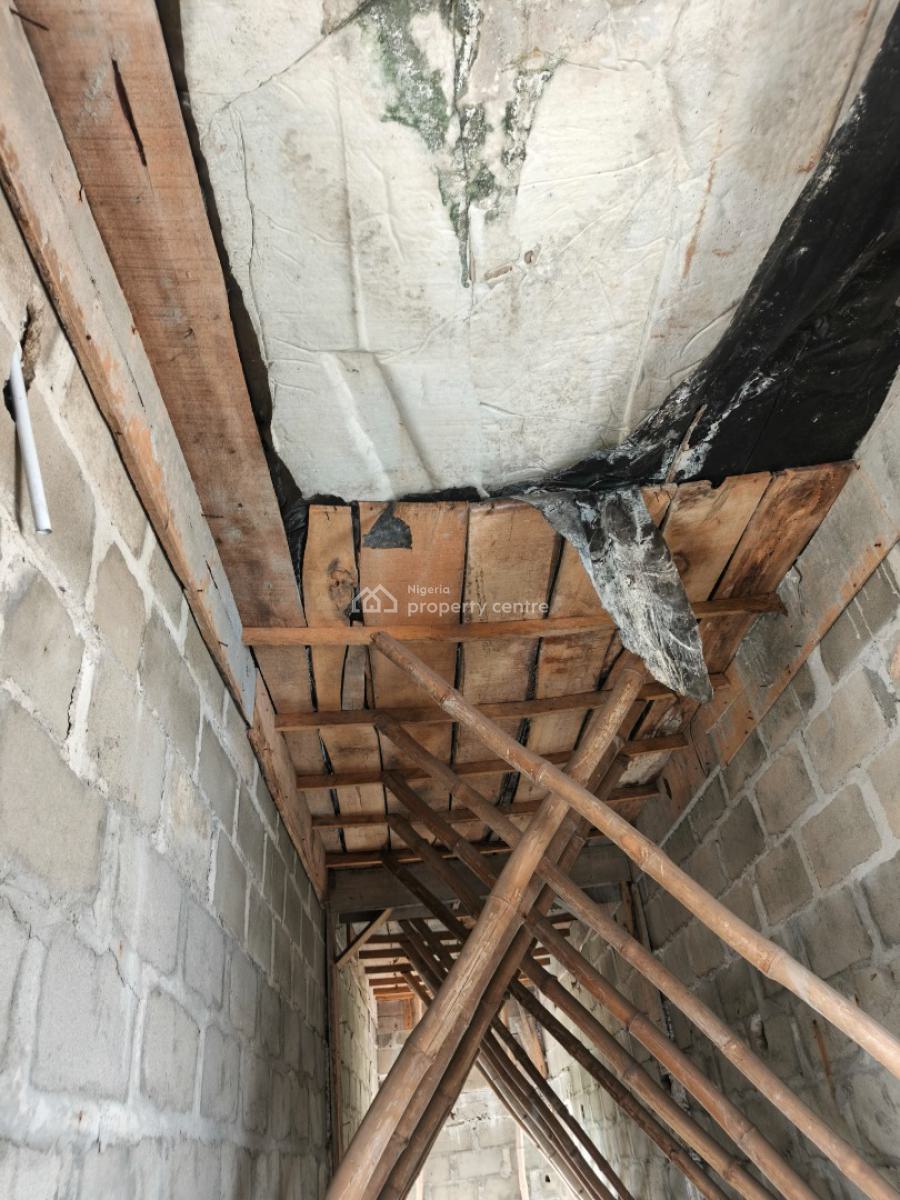 Carcass of Block of 4units of 2bedroom Flats and 2bedroom Bungalow., Stallion Wy. Off Lekki-epe Expressway, Bogije, Ibeju Lekki, Lagos, Block of Flats for Sale