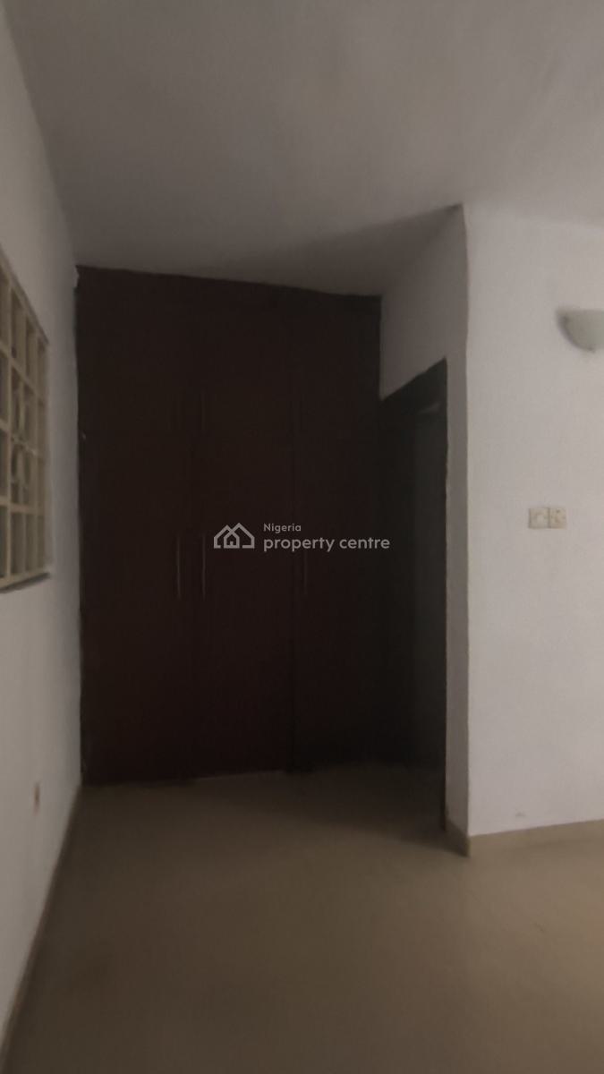 Massive 3 Need Self Service, Osapa London Ask Bencom Homes, Osapa, Lekki, Lagos, Flat / Apartment for Rent