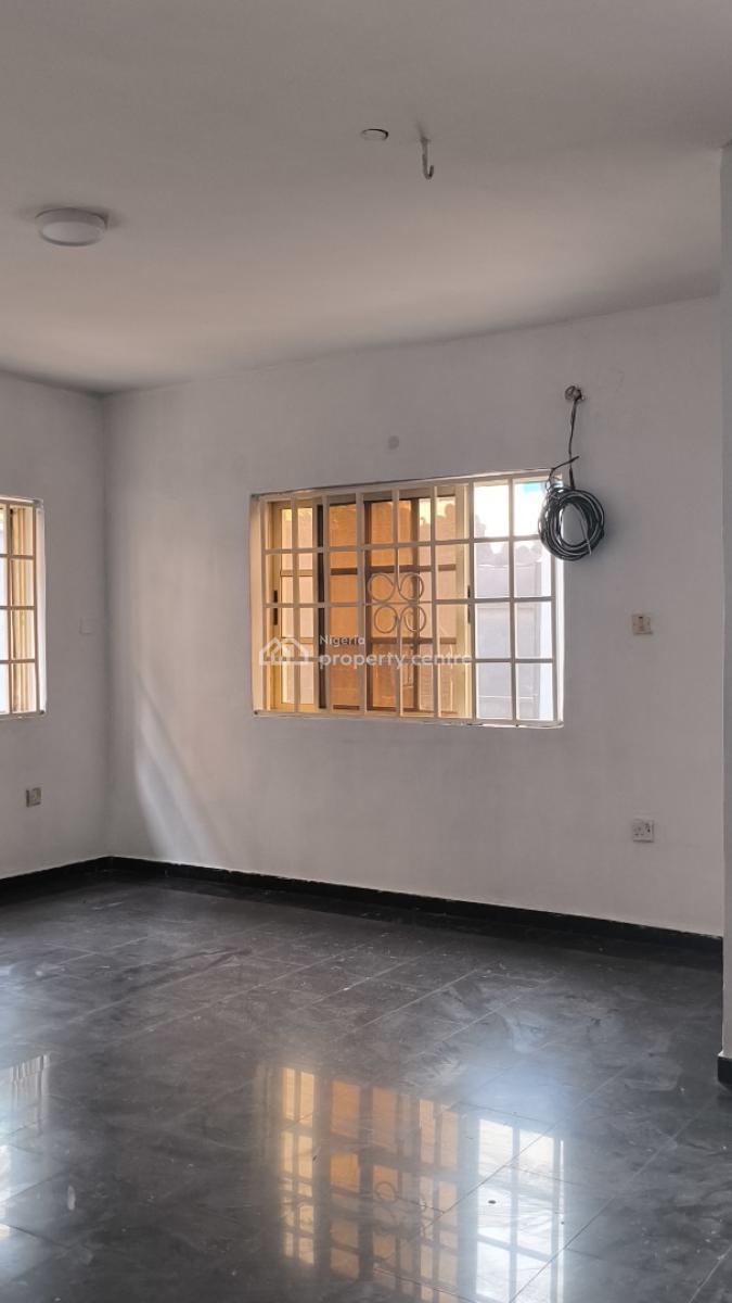 Massive 3 Need Self Service, Osapa London Ask Bencom Homes, Osapa, Lekki, Lagos, Flat / Apartment for Rent