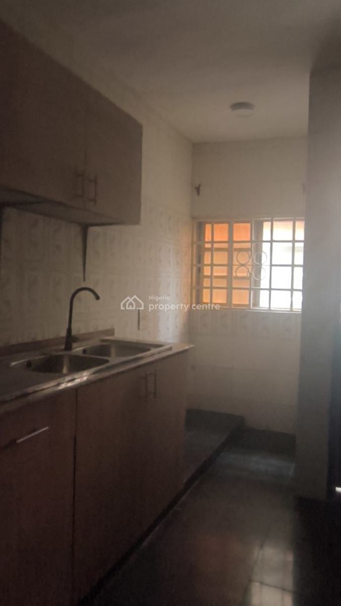 Massive 3 Need Self Service, Osapa London Ask Bencom Homes, Osapa, Lekki, Lagos, Flat / Apartment for Rent