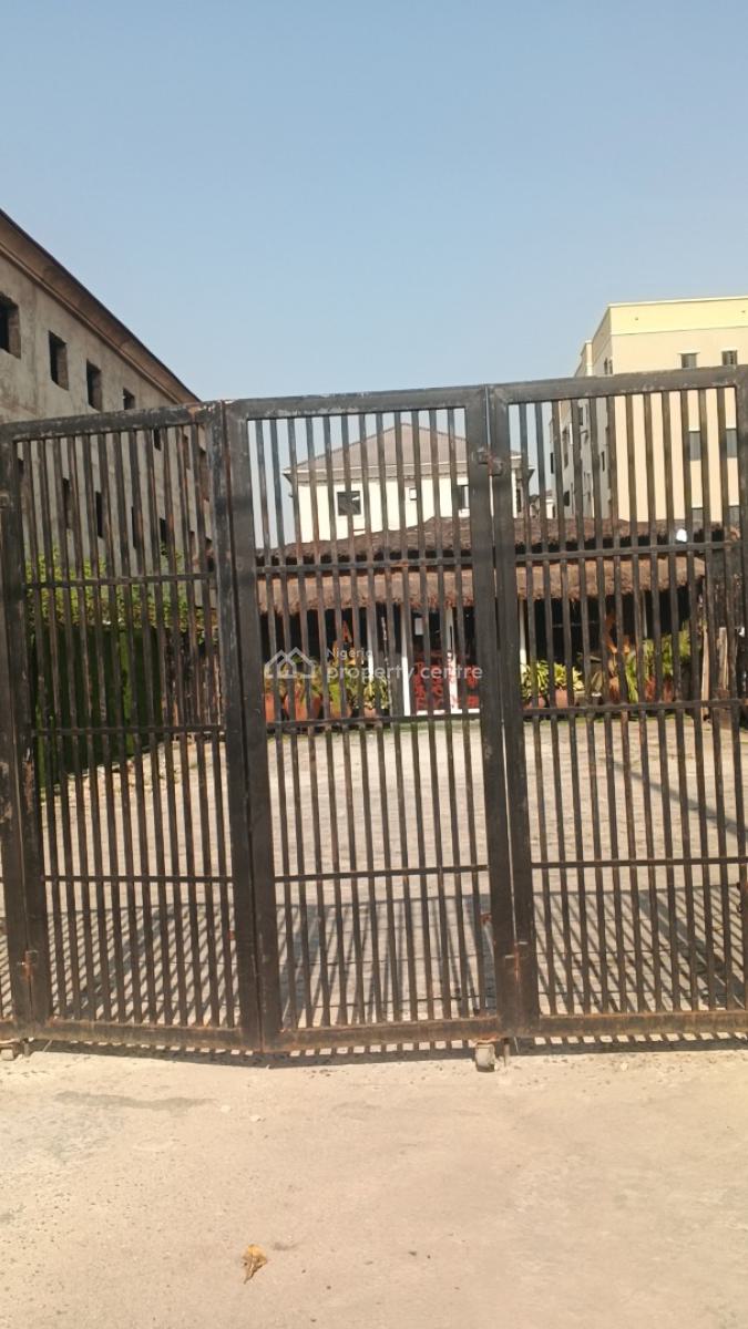 an Existing Restaurant Available on a Major Road, Muritala Muhammed Way, Yaba, Lagos, Restaurant / Bar for Sale