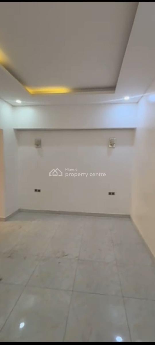 a Very Good Spacious 4-bedroom Terrace Duplex + 1bq, Guzape District, Abuja, Terraced Duplex for Rent