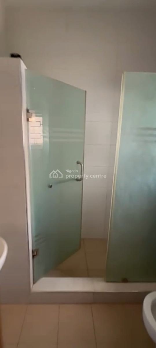 a Very Good Spacious 4-bedroom Terrace Duplex + 1bq, Guzape District, Abuja, Terraced Duplex for Rent