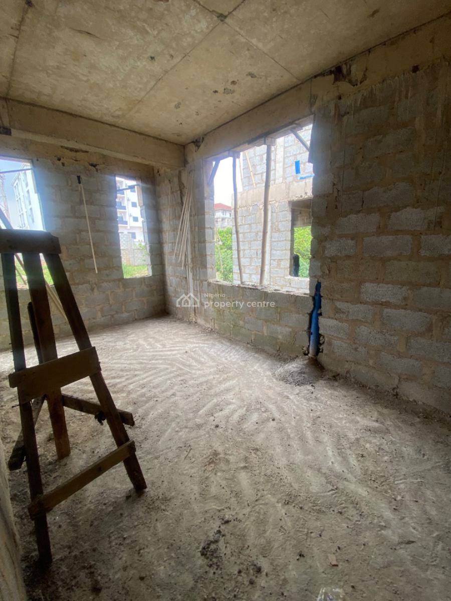 4 Bedroom Semidetached Duplex with a Penthouse, Guzape District, Abuja, Semi-detached Duplex for Sale