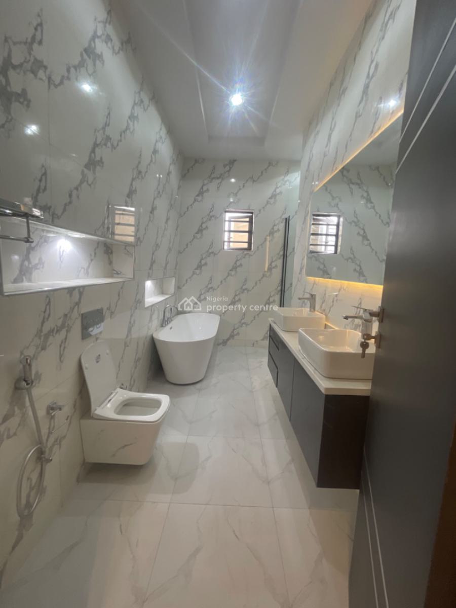 5 Bedroom House with a Bq, Adeniyi Jones Ikeja, Ikeja, Lagos, Detached Duplex for Sale