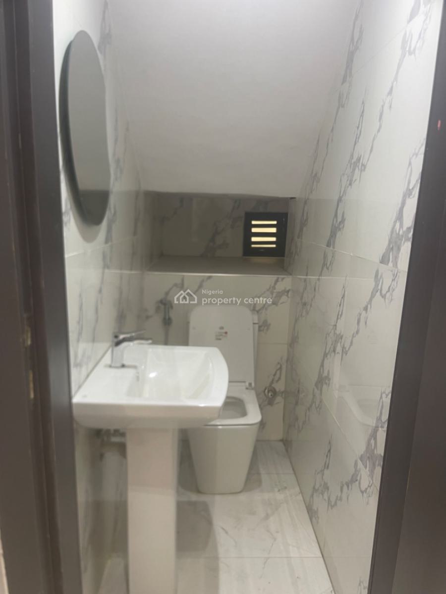 5 Bedroom House with a Bq, Adeniyi Jones Ikeja, Ikeja, Lagos, Detached Duplex for Sale