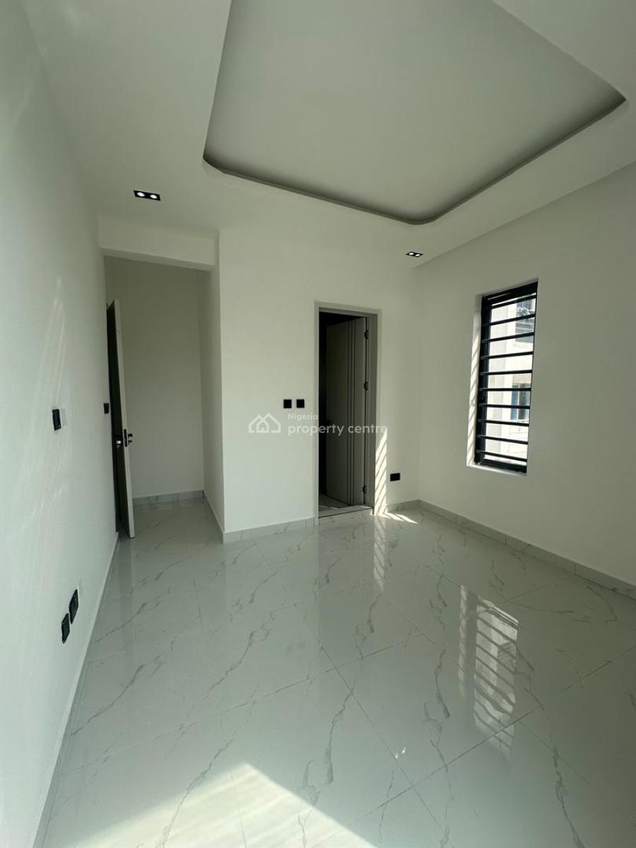 Properly Built 2 Bedroom Apartment, Ikate, Lekki, Lagos, Flat / Apartment for Sale