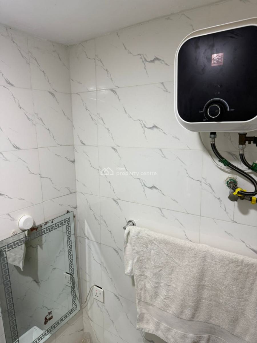 2 Bedroom Apartment, Newton, Ogombo, Ajah, Lagos, Flat / Apartment Short Let