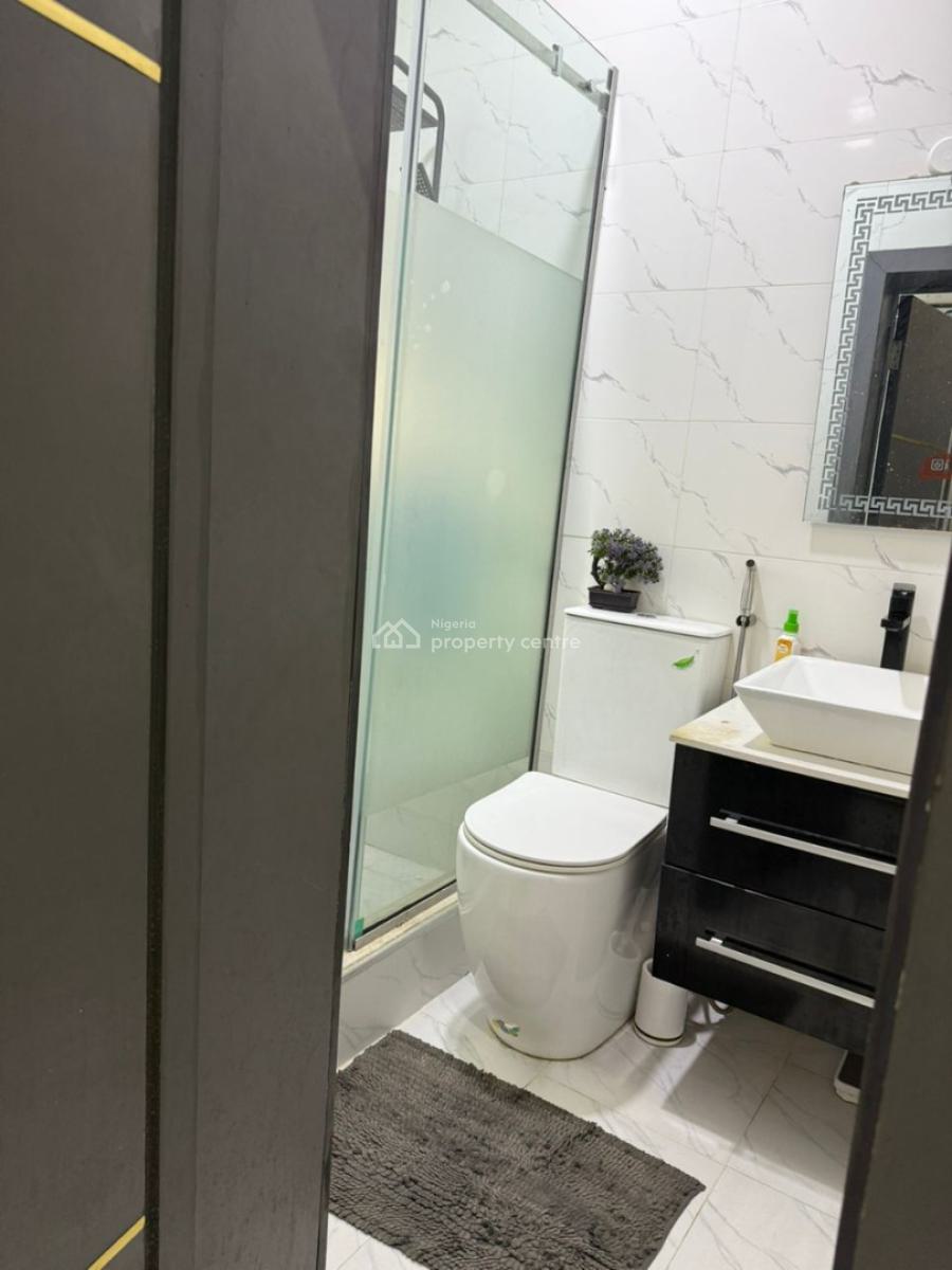 2 Bedroom Apartment, Newton, Ogombo, Ajah, Lagos, Flat / Apartment Short Let