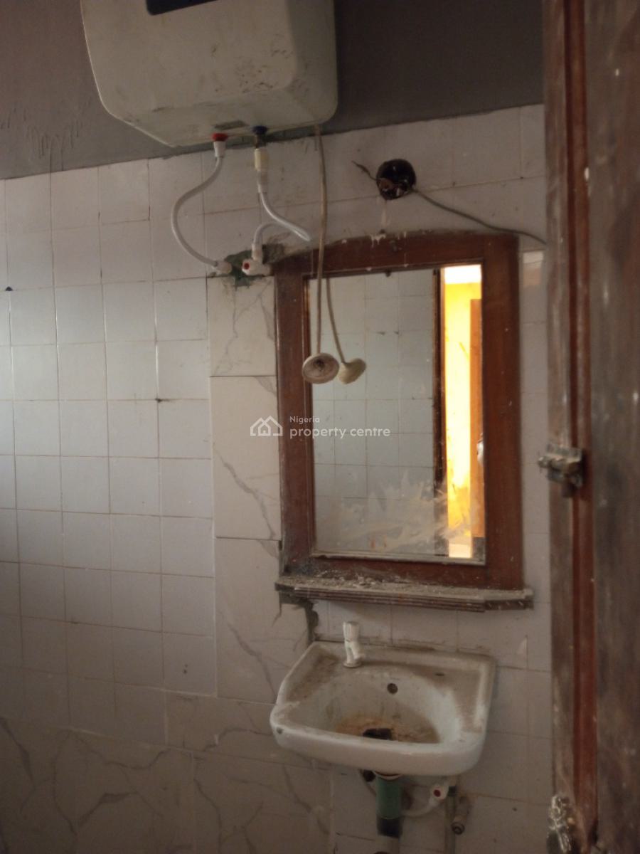 Newly Renovated 3bed Flat Upstairs in a Secured Estate, Badore, Ajah, Lagos, Flat / Apartment for Rent