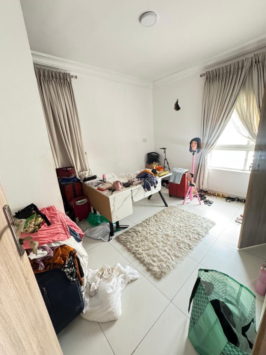 2 Bedroom Apartment ( Shared Flat ), Chevron Drive, Lekki Phase 2, Lekki, Lagos, Flat / Apartment for Rent