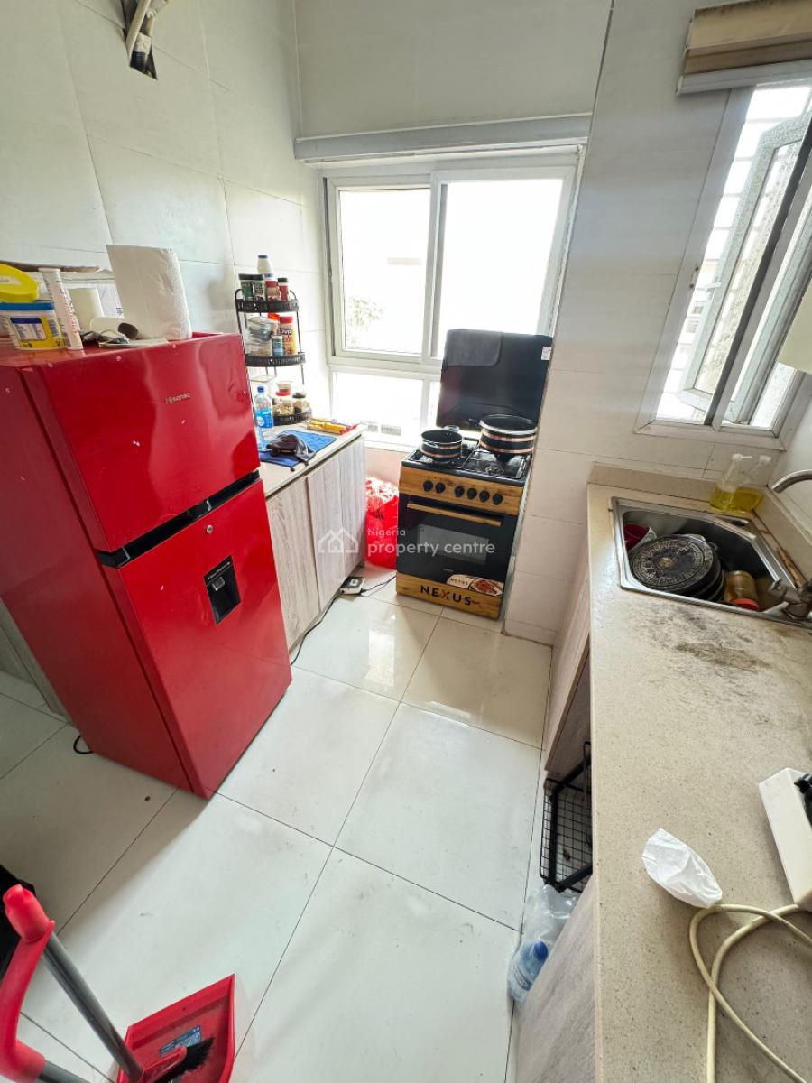 2 Bedroom Apartment ( Shared Flat ), Chevron Drive, Lekki Phase 2, Lekki, Lagos, Flat / Apartment for Rent