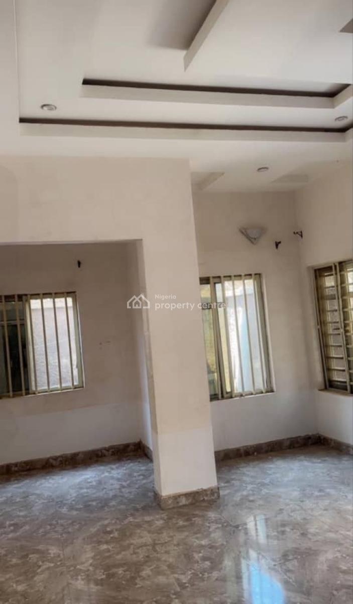 a Very Neat and Spacious 1 Bedroom Apartment, 4th Avenue, Gwarinpa, Abuja, Mini Flat (room and Parlour) for Rent