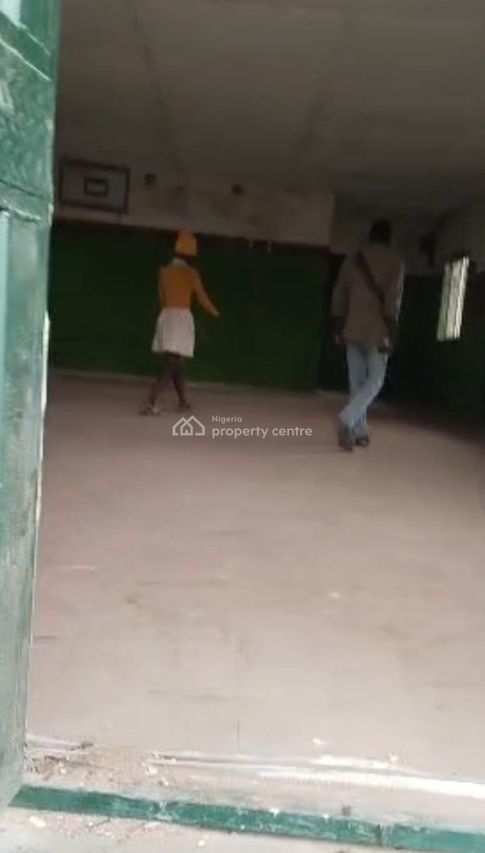 Big Space(upstairs) with Extra Store and Personal Restroom, at Agege Pencinema Bridge., Agege, Lagos, Shop for Rent