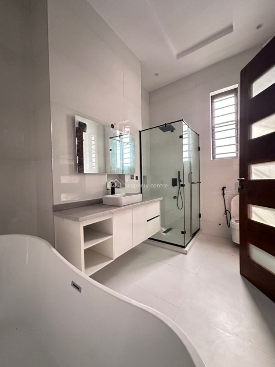 Spacious 5 Bedroom Detached with Swimming Pool, Gym and Bq, Ikota, Lekki, Lagos, Detached Duplex for Sale