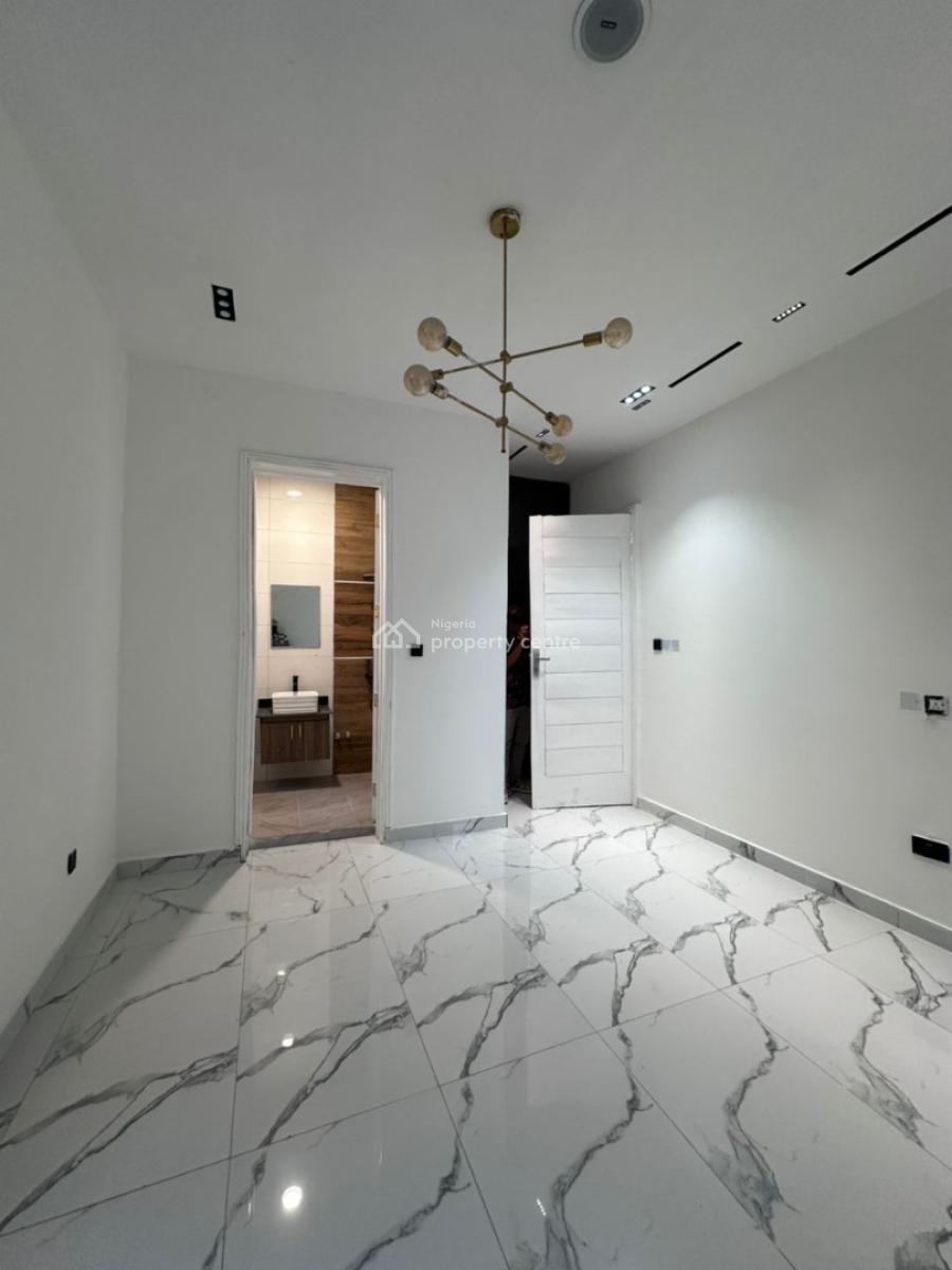 Spacious 5 Bedroom Detached with Swimming Pool, Gym + Bq, Ikota, Lekki, Lagos, Detached Duplex for Sale