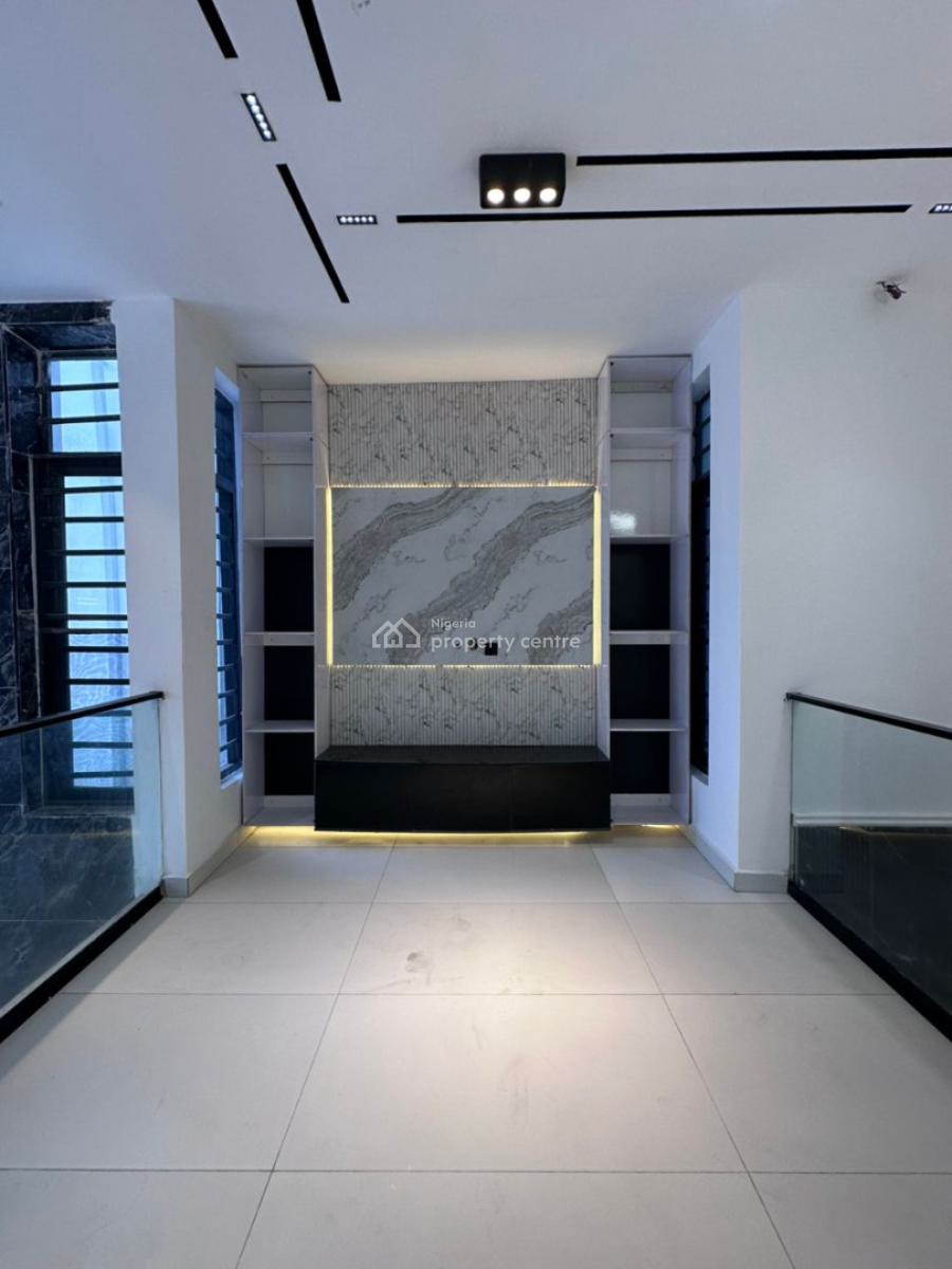 Spacious 5 Bedroom Detached with Swimming Pool, Gym + Bq, Ikota, Lekki, Lagos, Detached Duplex for Sale