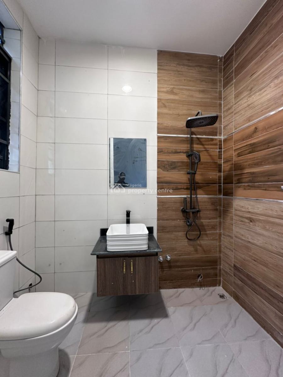 Spacious 5 Bedroom Detached with Swimming Pool, Gym + Bq, Ikota, Lekki, Lagos, Detached Duplex for Sale