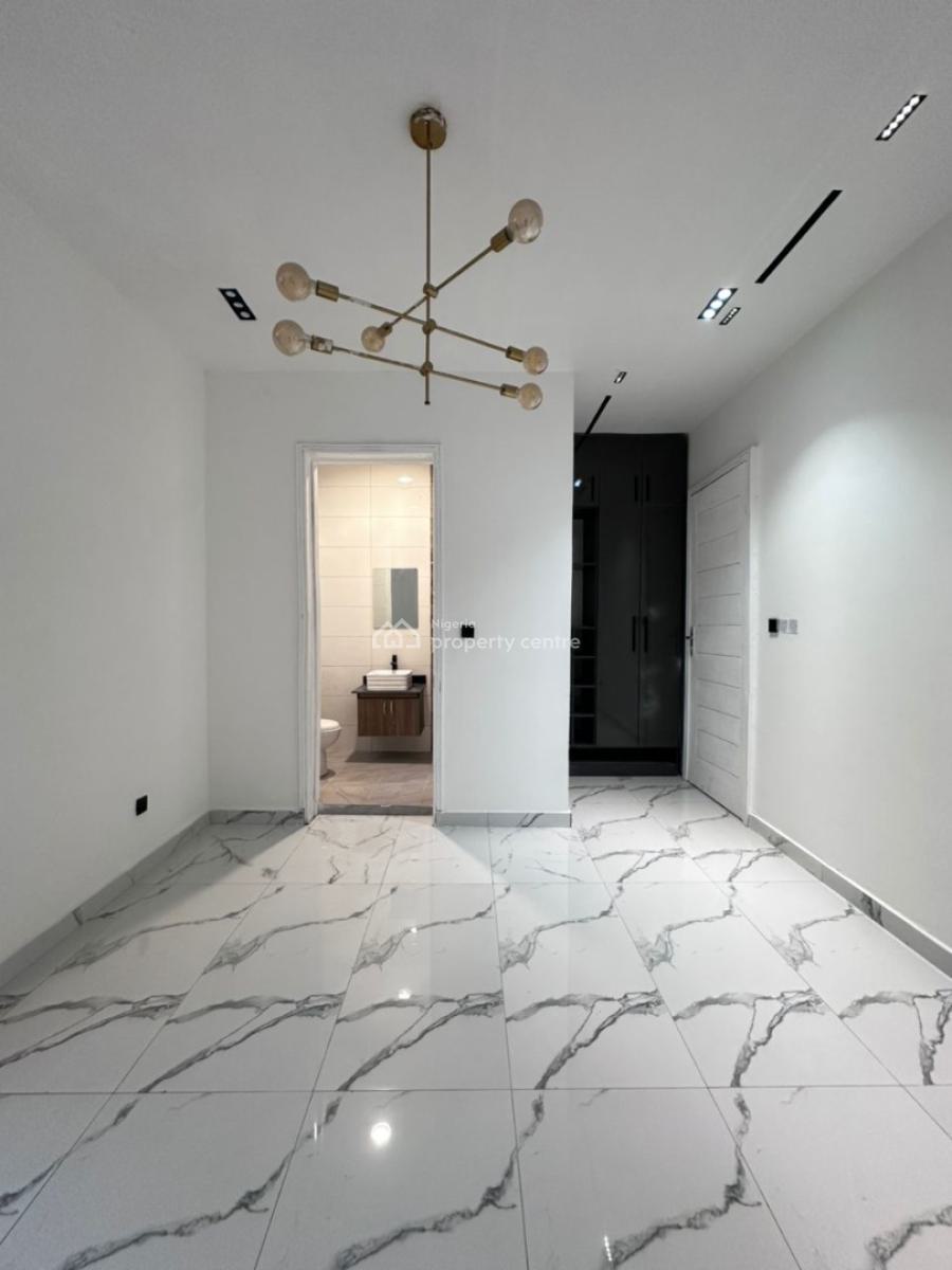 Spacious 5 Bedroom Detached with Swimming Pool, Gym + Bq, Ikota, Lekki, Lagos, Detached Duplex for Sale