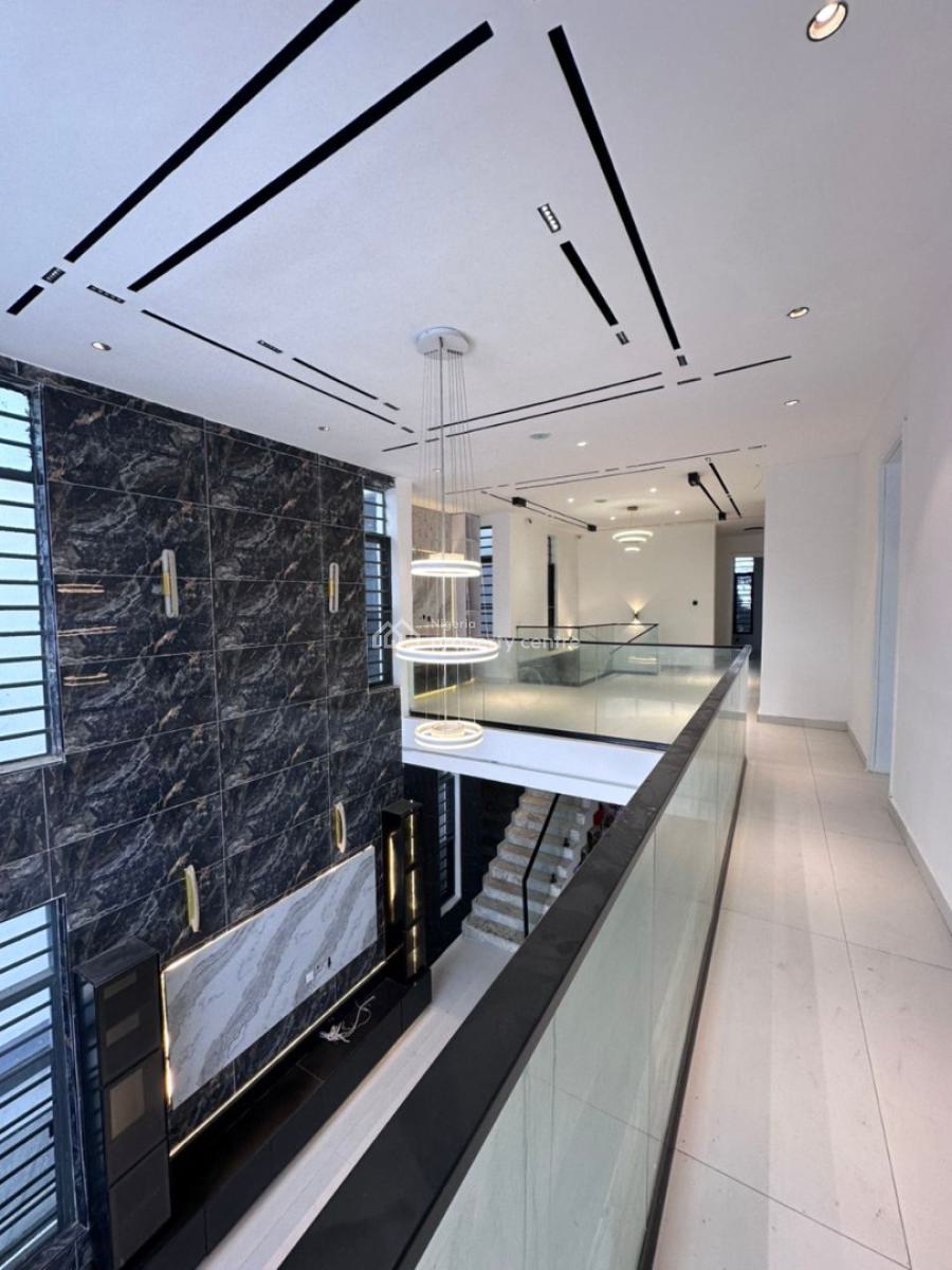 Spacious 5 Bedroom Detached with Swimming Pool, Gym + Bq, Ikota, Lekki, Lagos, Detached Duplex for Sale