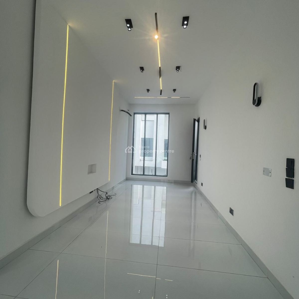 Exquisitely Finished Luxury 5 Bedroom Fully Detached Duplex with  Bq, Chevron, Lekki Phase 1, Lekki, Lagos, Detached Duplex for Sale