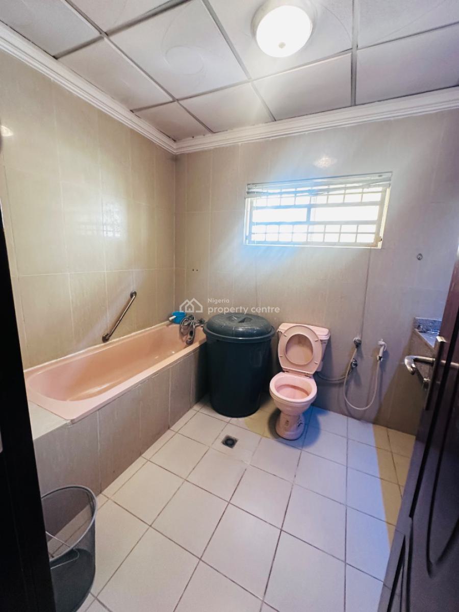 3 Bedroom Terrace Duplex with 1 Room Bq, Wuye, Abuja, Flat / Apartment for Sale